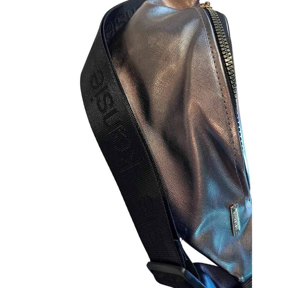 Kenzie Metallic Fanny Pack Waist Purse - New With Tags - Picture 4 of 4